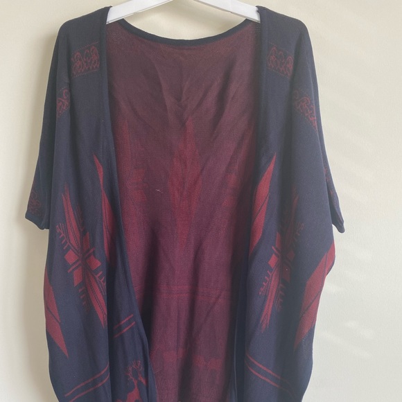 Navy blue and Maroon Cardigan - Picture 5 of 6